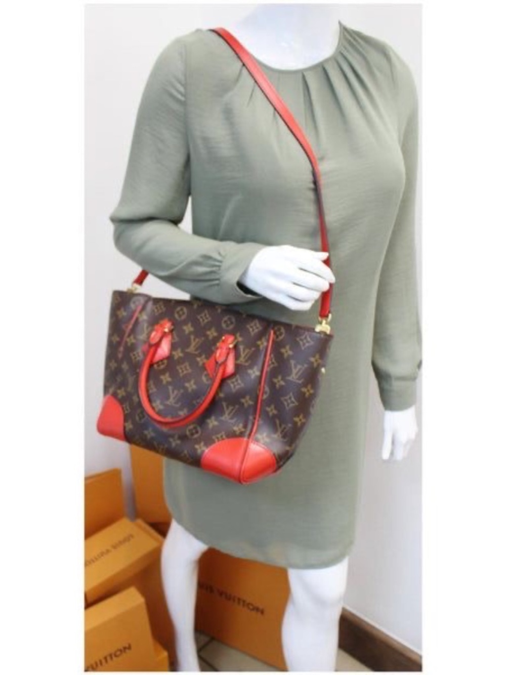 Authentic LOUIS VUITTON Phenix Monogram Canvas Shoulder Bag Brown/Red - Picture 16 of 16
